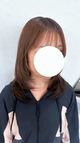 ミディアム Emuest心斎橋 SAKIのヘアスタイル