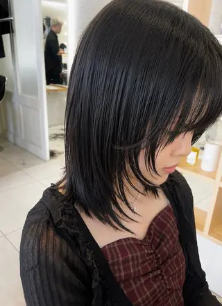 セミロング ❤︎韓国レイヤー❤︎ アカリのヘアスタイル