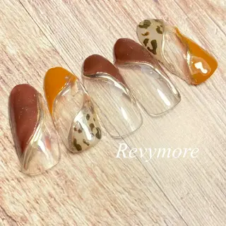 ショート ネイル nail salon Revymoreのネイルデザイン