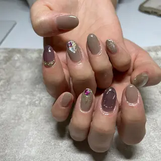ネイル MIORA︎ マツエク×ネイルのネイルデザイン