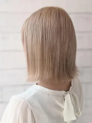 カラー SENA Rimのヘアスタイル