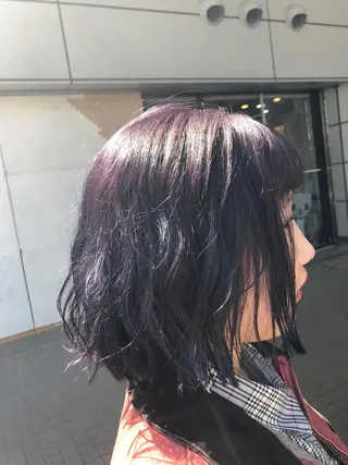 ショート カラー SHAFT Ieiriのヘアスタイル