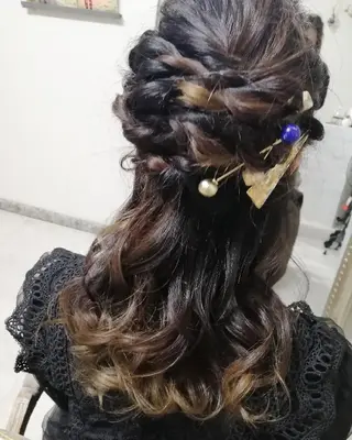 ロング ヘアアレンジ カラー See by merのマツエク・マツパデザイン