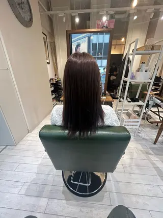 カラー Flora yamashitaのヘアスタイル