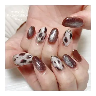 ミディアム ネイル 🐾enen style 🐾のネイルデザイン