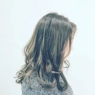 ロング カラー trip kano.のヘアスタイル