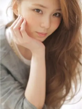 マツエク・マツパ 二度見される艶髪職人 /美髪矯正のプロ木崎のヘアスタイル