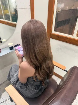 ロング カラー ヘアアレンジ 佐々木 里紗のヘアスタイル