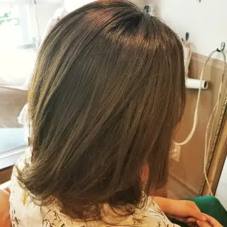 ミディアム カラー spa hair ark 富井直美のヘアスタイル