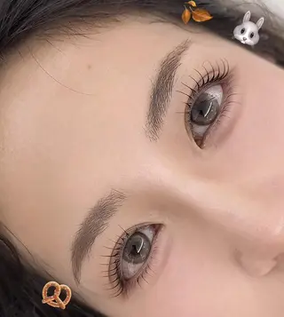 マツエク・マツパ TAKAHASHI SANAのネイルデザイン