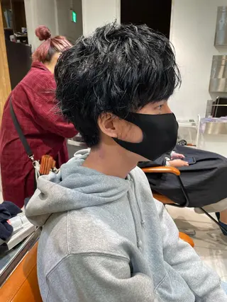 ショート カラー メンズ ブリーチ特化 ハイトーンRYOYAのヘアスタイル