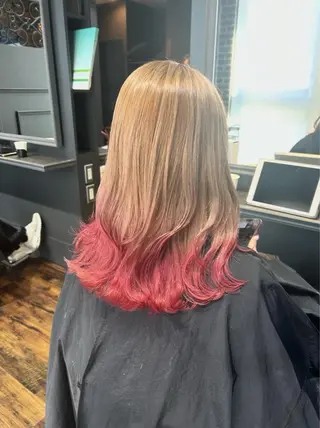 ショート カラー ヘアアレンジ 李奈🌼レイヤー/ 透明感カラーブリーチのヘアスタイル