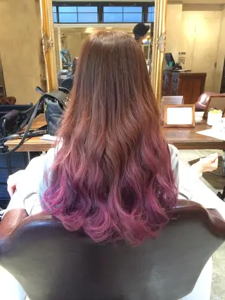 ロング カラー パーマ ヘアアレンジ メンズ キッズ ネイル マツエク・マツパ サロンドミルク 渋谷高比良のヘアスタイル