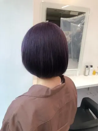 ミディアム 寒色/ベージュヘア ブリーチありMiOのヘアスタイル