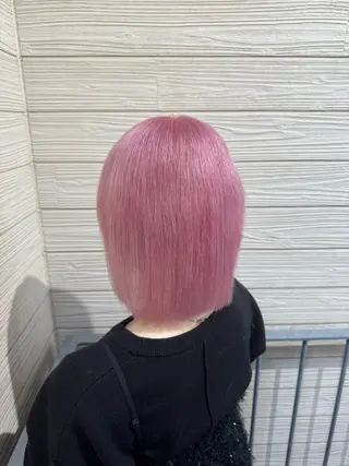 カラー ピンク率90%🎀× ブリーチ小川新大のヘアスタイル