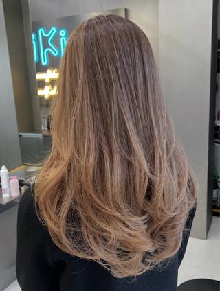 ロング Kotomi 🇺🇸💋のヘアスタイル