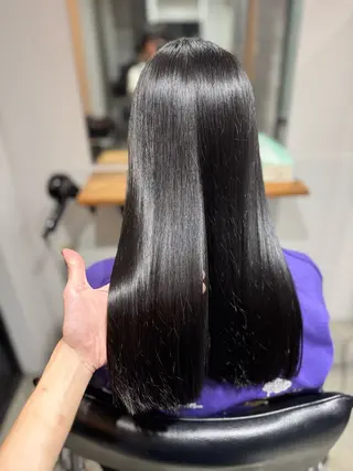 ロング ツヤツヤ縮毛矯正 /美髪カラー 小山のヘアスタイル