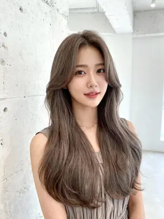ロング カラー 韓国レイヤーカット 🫧大阪梅田レイヤーのヘアスタイル