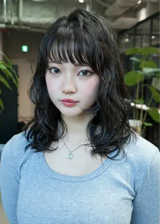 セミロング パーマ 小田 晃瑛のヘアスタイル