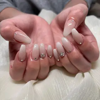 ミディアム RIO NAILのネイルデザイン