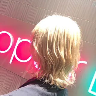 ミディアム カラー box mico. mutsumiのヘアスタイル