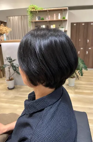 ショート cheveux門仲 Hikaruのヘアスタイル