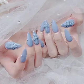 ネイル Jr.ネイリスト🤍 【Alissa】新栄のネイルデザイン