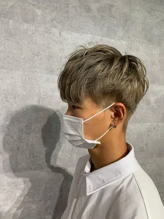 カラー メンズ 勝毛 広貴のヘアスタイル