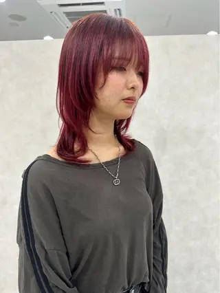 カラー 天野 由基のヘアスタイル