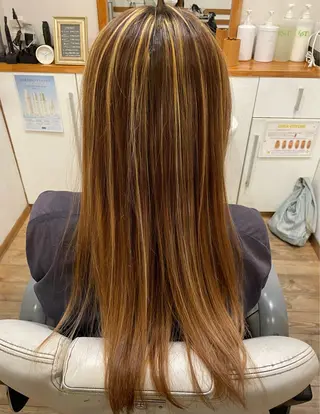 ロング カラー ROSSO北赤羽 アラカワのヘアスタイル