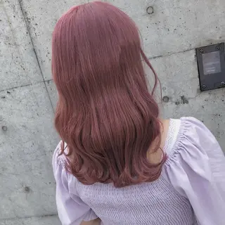 セミロング カラー エクステ×ブリーチ 😈ちあき😈のヘアスタイル