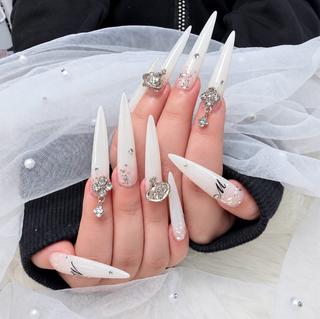 ネイル Julie Nail Rinのネイルデザイン