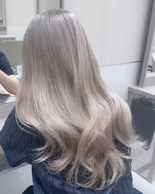 ロング カラー shun/ハイトーン /透明感カラー️🫧のヘアスタイル