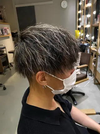 ミディアム カラー メンズ unopulir 景山 凌のヘアスタイル