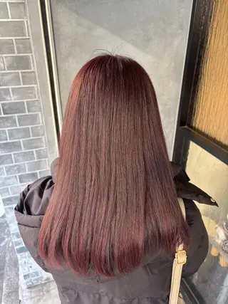 セミロング 古屋 澪 艶髪✨縮毛矯正のヘアスタイル