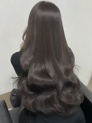 ロング カラー 【ioe 岡本】 🎀NOKO🎀のヘアスタイル