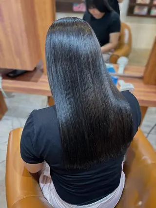カラー 口丸 千尋のヘアスタイル