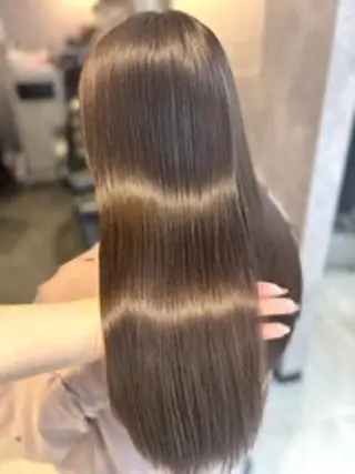 ロング カラー 💜eluあやね💜 🫧カラー・縮毛矯正のヘアスタイル