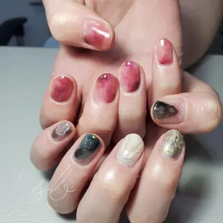 ネイル nailroom sb𓈒𓂂𓏸のネイルデザイン
