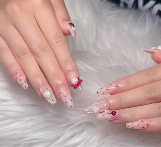 ネイル Lee Nailsのネイルデザイン