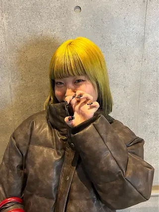 ミディアム カラー 韓国レイヤー kira🌛のヘアスタイル
