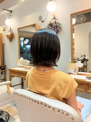 ミディアム ゆとり 茨木/ショートボブのヘアスタイル