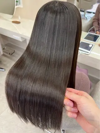ロング 松本 心優のヘアスタイル