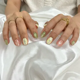 ネイル 友井川 綾華のネイルデザイン