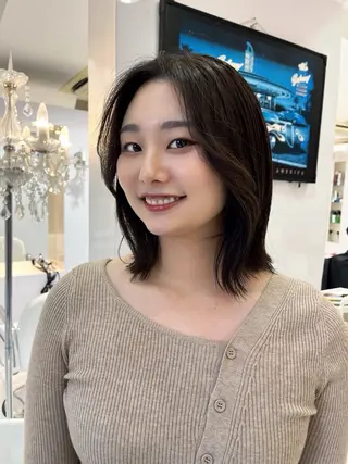 ミディアム カラー TaNa. 笑南(えみな)のヘアスタイル