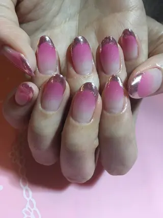 ネイル 古川 里美のネイルデザイン