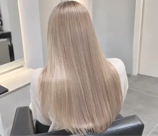 ロング カラー 久木原 ゆりのヘアスタイル