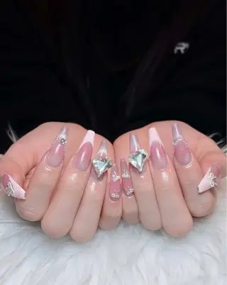 ネイル Eli Muse 新宿ネイルのネイルデザイン