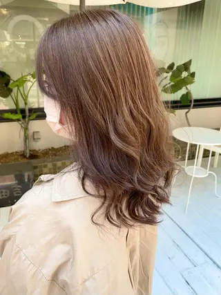 セミロング カラー 佐藤 魁人のヘアスタイル