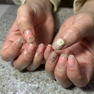ネイル nailroom sb𓈒𓂂𓏸のネイルデザイン